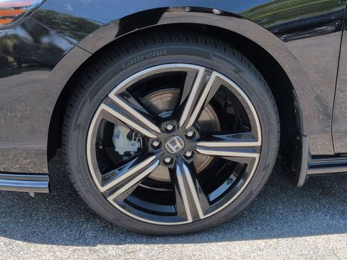 Certified 2023 Honda Accord Sport image 12