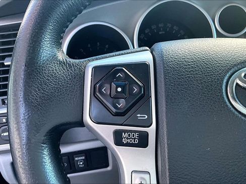 Used 2016 Toyota Sequoia Limited w/ Safety & Convenience Package image 9