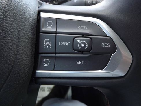 Used 2022 Jeep Compass Limited AWD/4WD image 15