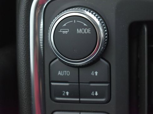 Used 2020 GMC Sierra 1500 SLT w/ SLT Premium Plus Package AWD/4WD image 18
