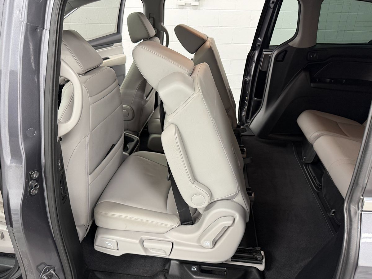 Used 2018 Honda Odyssey EX-L image 14