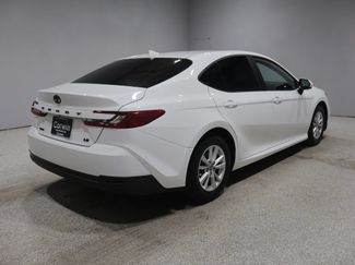 Used 2025 Toyota Camry LE FWD video 2