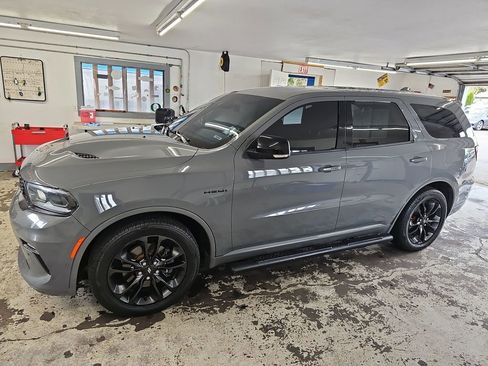 Used 2022 Dodge Durango R/T AWD/4WD image 3