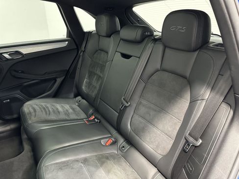 Used 2018 Porsche Macan GTS AWD/4WD image 36