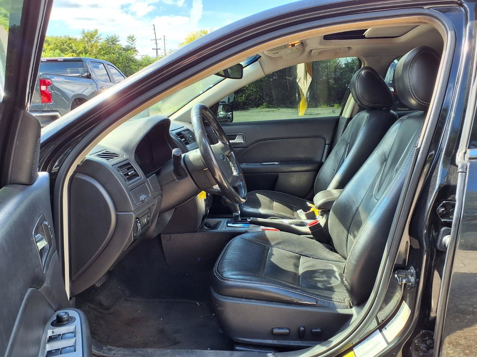 Used 2012 Ford Fusion Hybrid FWD image 16