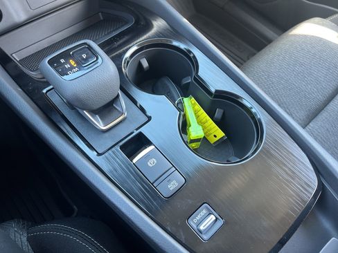 New 2026 Nissan Rogue SV image 7