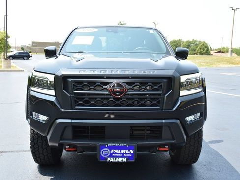 Used 2022 Nissan Frontier PRO-4X AWD/4WD image 2