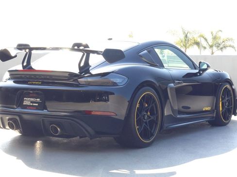 Certified 2025 Porsche 718 Cayman GT4 RS image 9
