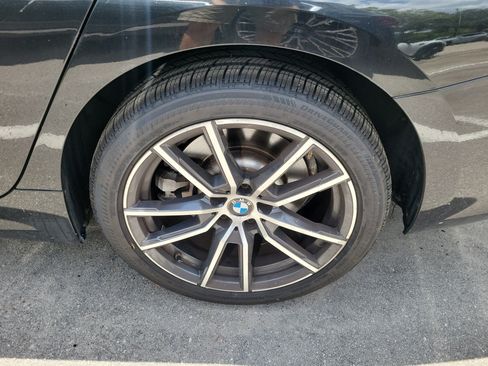 Used 2022 BMW 330i Sedan RWD image 6