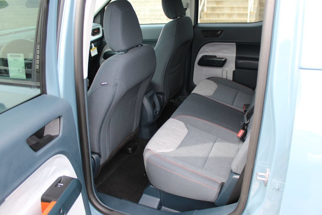 Used 2023 Ford Maverick XLT FWD image 17