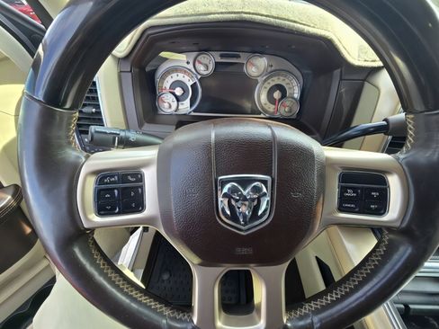 Used 2016 RAM 2500 Longhorn w/ Convenience Group image 8