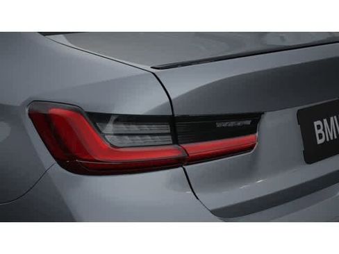 New 2026 BMW 330i Sedan w/ M Sport Package image 8