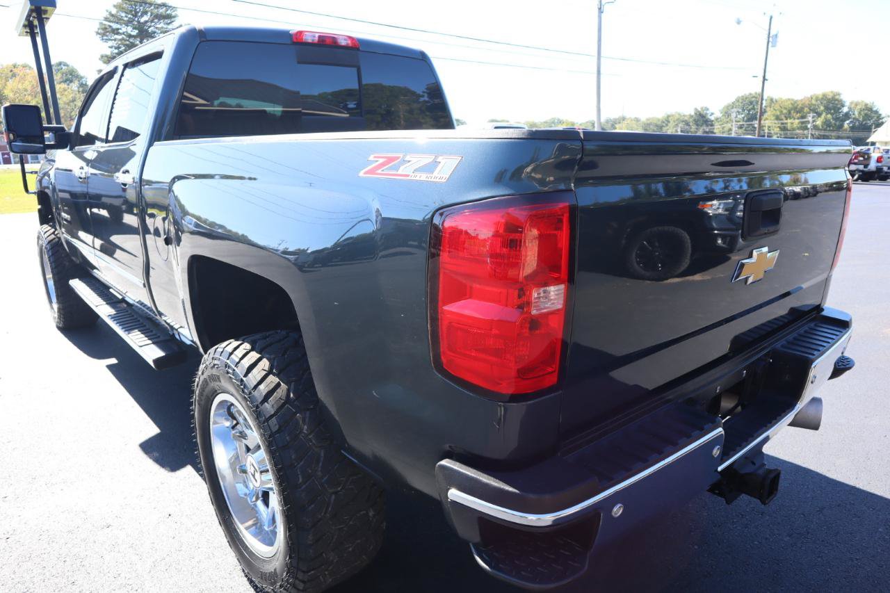 Used 2017 Chevrolet Silverado 2500 LTZ w/ Duramax Plus Package AWD/4WD image 7