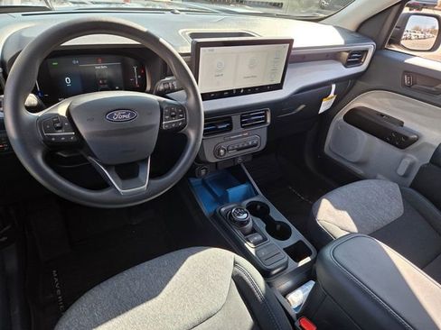 Used 2025 Ford Maverick XLT image 7