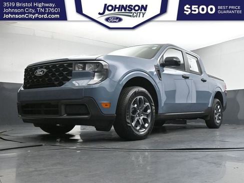 Used 2025 Ford Maverick XLT w/ Equipment Group 301A AWD/4WD image 41