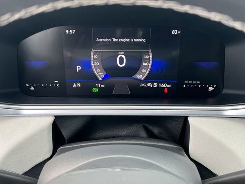 New 2025 Volkswagen Taos SE image 18