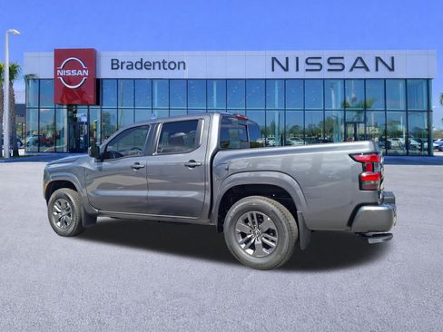 New 2026 Nissan Frontier SV w/ Tow Package AWD/4WD image 4