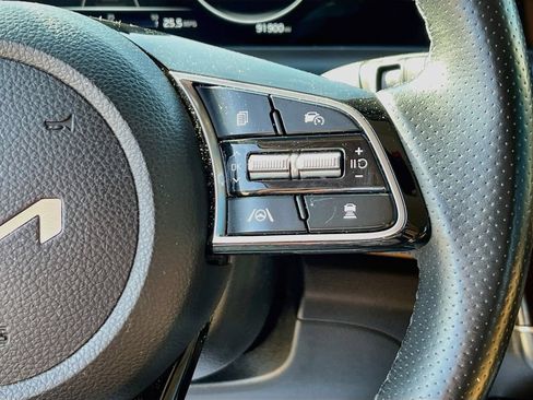 Used 2024 Kia Seltos SX AWD/4WD image 19