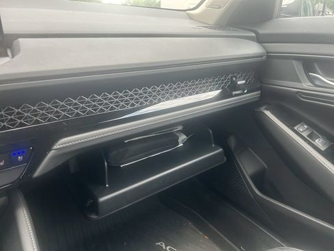 Used 2025 Honda Accord Touring image 30