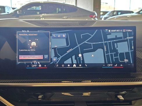 Used 2025 BMW X5 xDrive40i w/ Parking Assistance Package AWD/4WD image 14