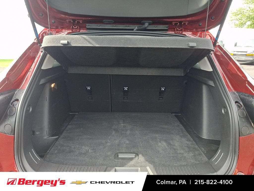 Certified 2024 Chevrolet Trax LT FWD image 30