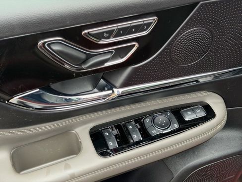 New 2026 Lincoln Corsair Grand Touring image 23