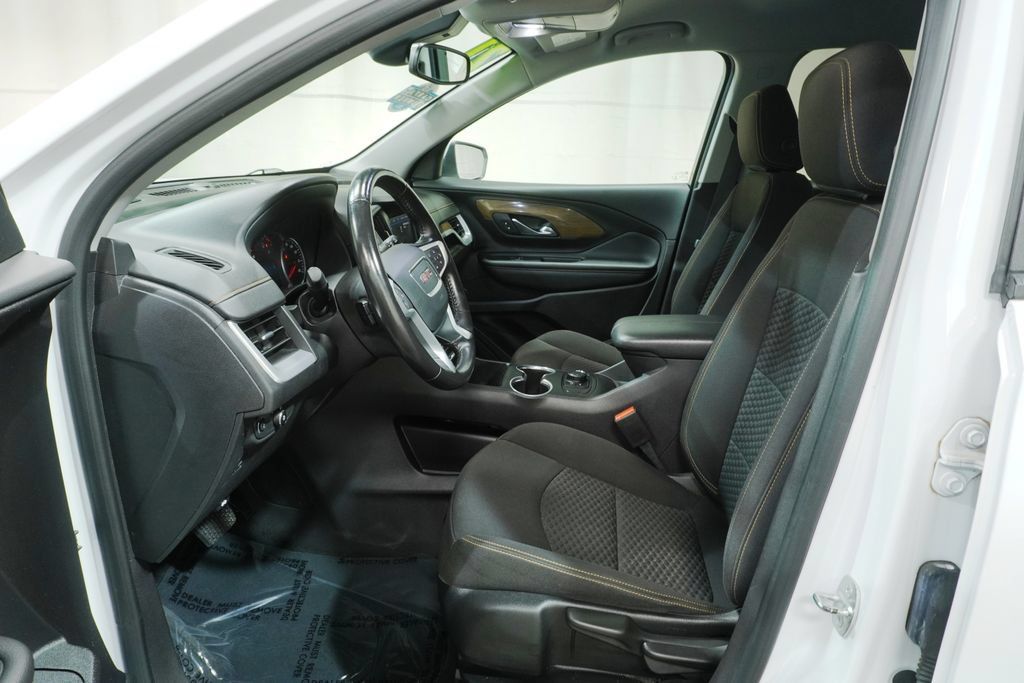 Used 2021 GMC Terrain SLE FWD image 11