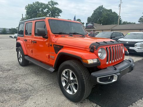 Used 2018 Jeep Wrangler Unlimited Sahara AWD/4WD image 1