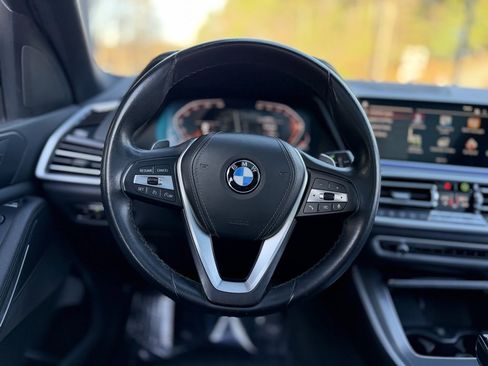 Used 2022 BMW X5 sDrive40i w/ Parking Assistance Package image 44