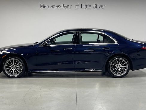 Used 2026 Mercedes-Benz S 580 4MATIC Sedan w/ AMG Line Package image 2