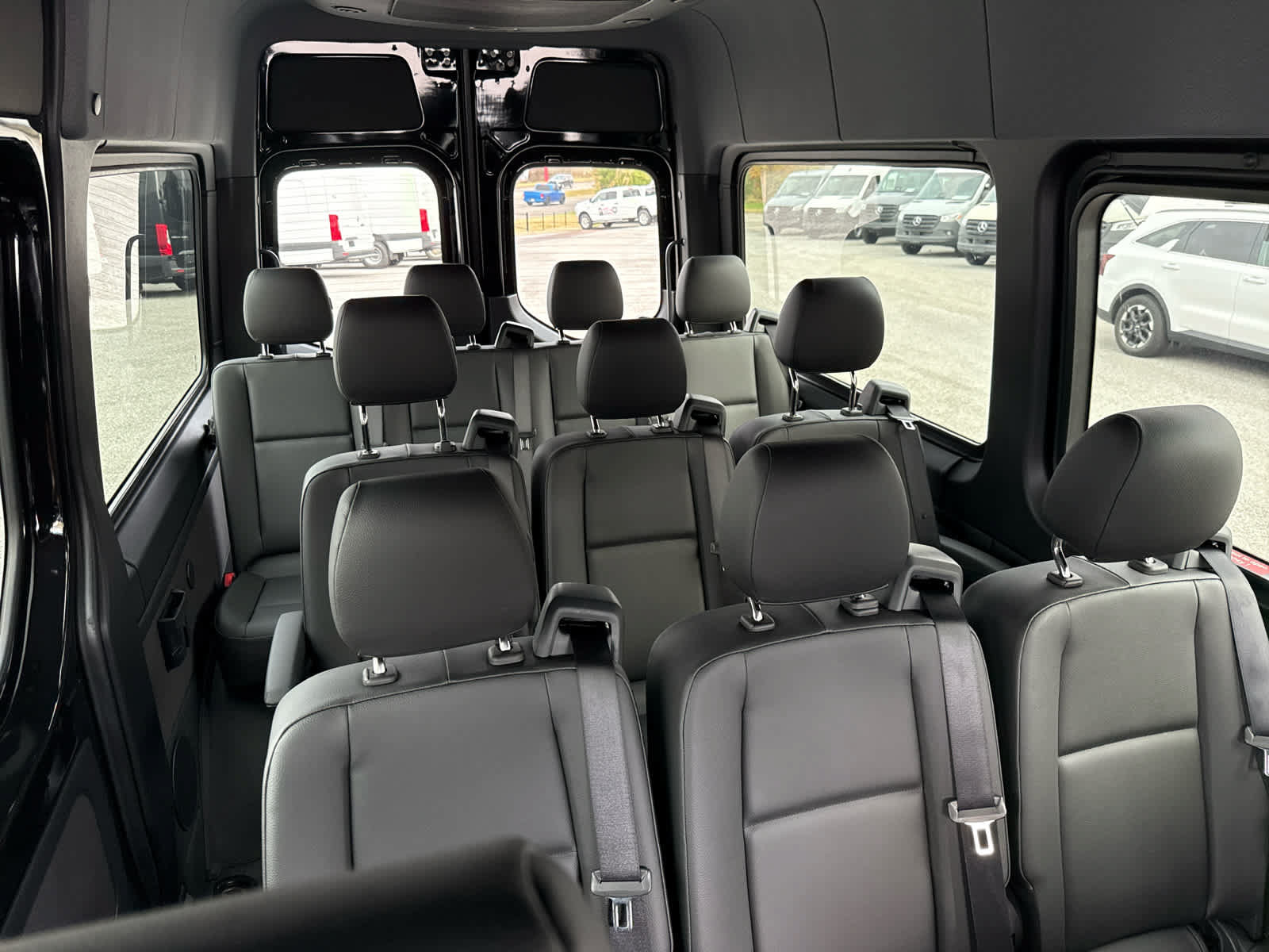 Used 2025 Mercedes-Benz Sprinter 2500 image 26