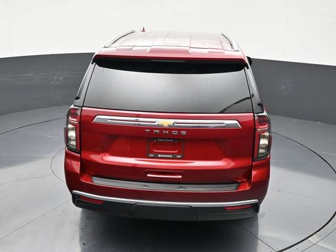 Used 2024 Chevrolet Tahoe LS RWD image 15
