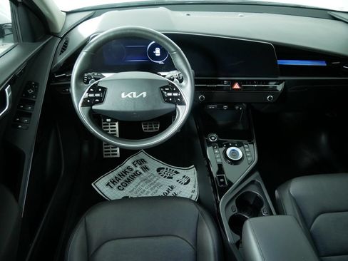 Used 2024 Kia Niro Wave w/ Wave Preserve Package FWD image 23