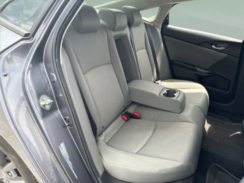 Used 2019 Honda Civic EX image 17