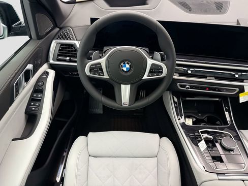 New 2026 BMW X5 xDrive40i image 10