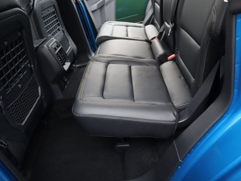 New 2025 Ford Bronco Badlands image 15