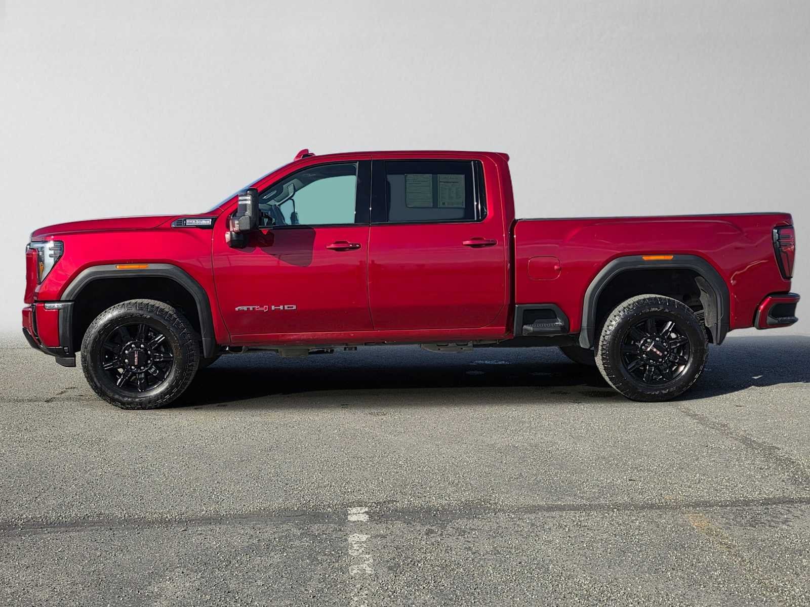 Certified 2025 GMC Sierra 2500 AT4 w/ AT4 Premium Plus Package AWD/4WD image 6