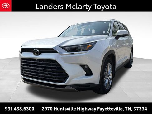 Used 2026 Toyota Grand Highlander AWD image 10