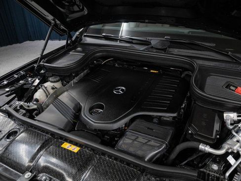 New 2025 Mercedes-Benz GLS 450 4MATIC image 35