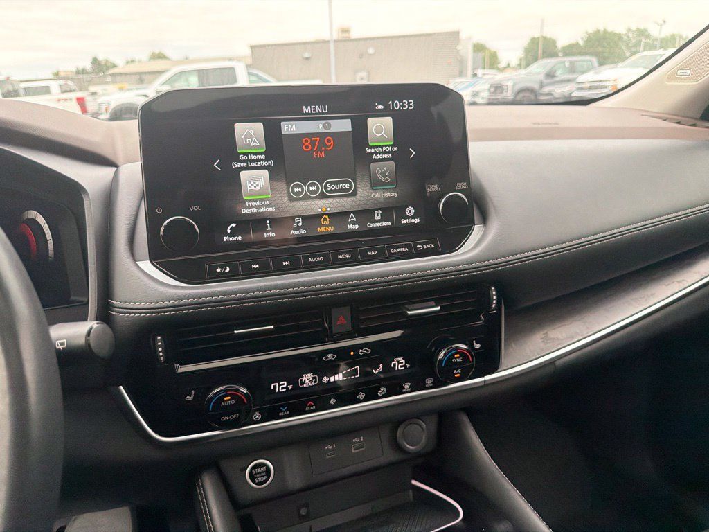 Used 2022 Nissan Rogue Platinum w/ Head-Up Display Package AWD/4WD image 18