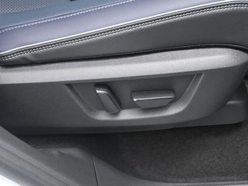 New 2026 INFINITI QX80 4WD image 40