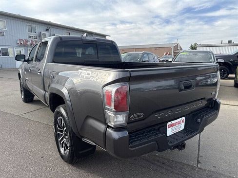 Used 2020 Toyota Tacoma 4x4 Double Cab image 5