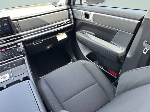 New 2026 Hyundai Santa Fe SE FWD image 19