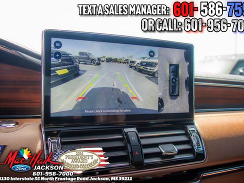 Used 2024 Lincoln Navigator Reserve AWD/4WD image 24