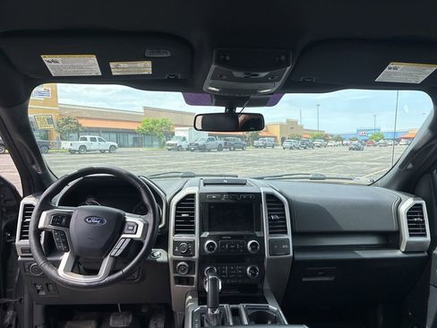Used 2020 Ford F150 Lariat w/ Equipment Group 502A Luxury AWD/4WD image 11
