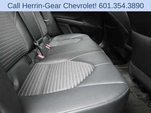 Used 2024 Toyota Camry SE image 22