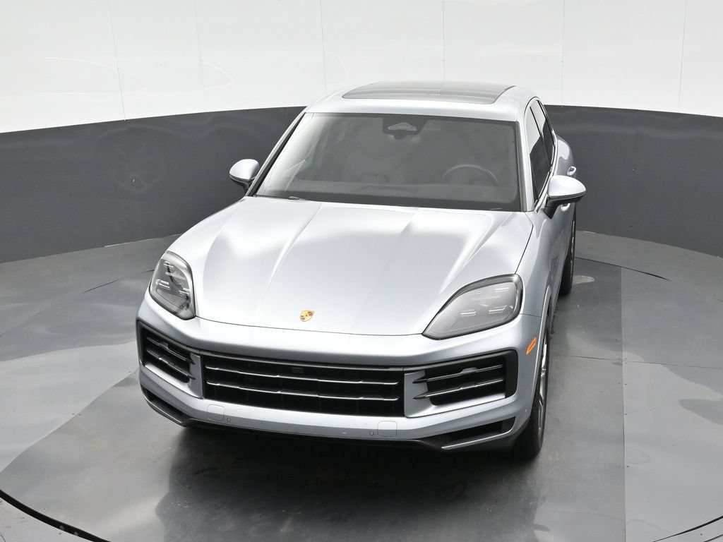 Certified 2026 Porsche Cayenne AWD/4WD image 33