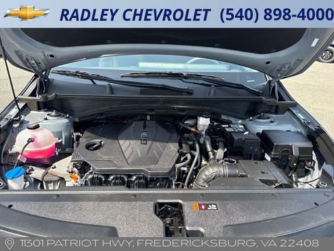 Used 2025 Kia Sportage LX FWD image 12
