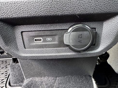 Used 2021 Volkswagen Tiguan SE R-Line AWD/4WD image 15