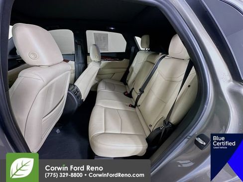 Used 2019 Cadillac XT5 Premium Luxury w/ Driver Assist Package AWD/4WD image 30
